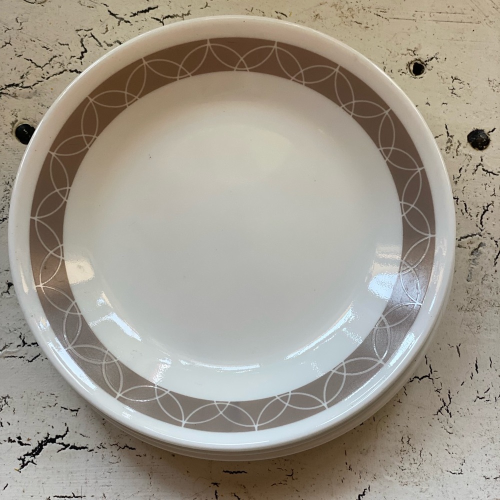 4 Corelle Sand Sketch 6.75” Bread Plates